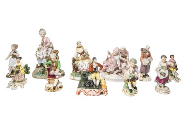 GROUPE MIXTE DE ONZE FIGURINES EN PORCELAINE, 18e/19e SIÈCLE, comprenant des figurines de Vienne et...