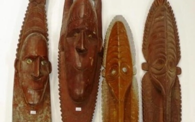 Group of Oceanic carved wood traditional pieces