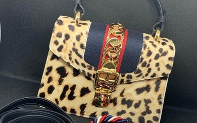 Gucci - SylvieCrossbody bag