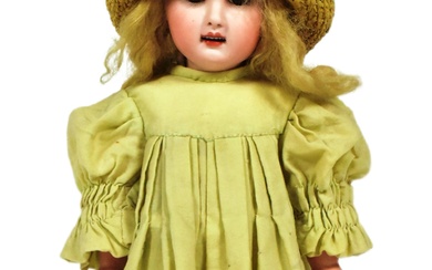 KESTNER - ANTIQUE LATE 19TH CENTURY BISQUE HEADED DOLL