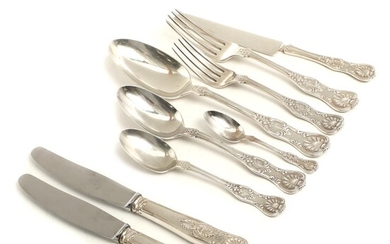 NOT SOLD. King's Pattern a.o. An American sterling silver cutlery and 16 pieces of silver plate flatware. Bailey, Banks & Biddle a.o. C. 1900. (61) – Bruun Rasmussen Auctioneers of Fine Art