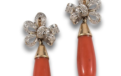 LONG DIAMOND AND CORAL EARRINGS, IN YELLOW GOLD WITH PLATINUM