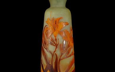 Large Art Nouveau Gallé vase in blown glass and polychrome...