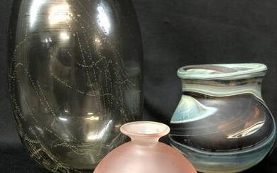 Lot Of 3 Art Glass Decorative Vases