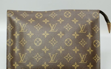 Louis Vuitton - Poche Toilette - Clutch bag
