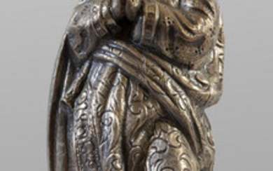 Madonna, scultura in argento finemente sbalzato, sec.XVIII h.cm.35