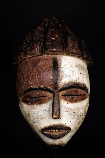 Mask (1) - Wood - Gabon - Early 20th century