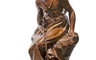 Mathurin MOREAU (1822-1912) La pêcheuse Grand bronze à patine mordorée Sur socle de marbre griotte...