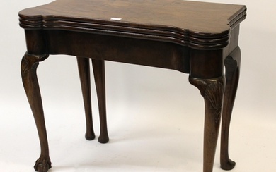 Mid 18th Century mahogany games / tea table with a triple fo...