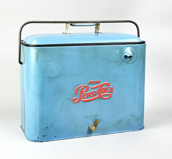 Original vintage cooler from Pepsi
