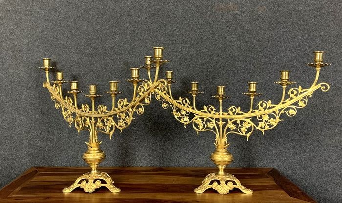 Pair of very large candelabra gilded bronze (72cm) - Gothic Style - Bronze (gilt) - Late 19th century