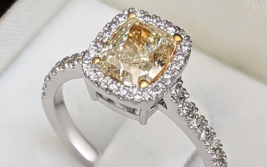 Ring White gold, Yellow gold Yellow Diamond (Natural coloured) - Diamond