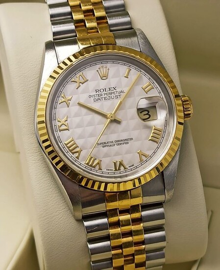 Rolex - Datejust - 16233 - Men - 1990-1999