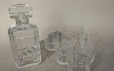 SEVRES : Service à whisky en cristal taillé comprenant 6 verres et une carafe. Bel...