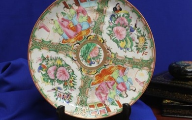 Set of 2 Antique Chinese Rose Medallion Plates