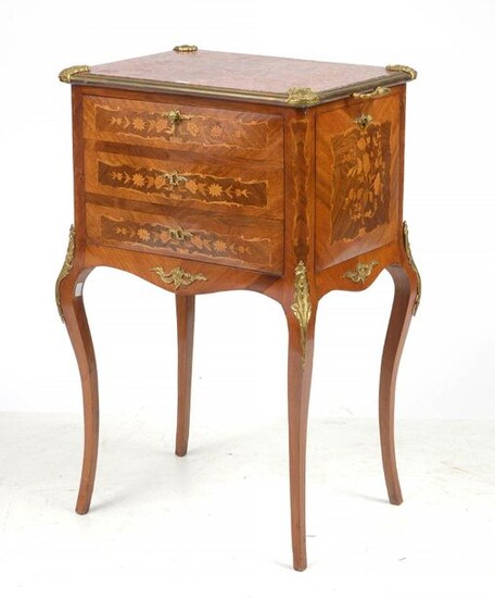 Small furniture - bar in the Louis XV style in veneered wood with curly veneer and light wood floral marquetry opening on all four sides. Ornamentation in gilt bronze and surmounted by a cherry marble shelf. Dutch work. Period: 19th century. (* to an...