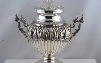 Sugar bowl (1) - .800 silver - Italy - Second half 20th century