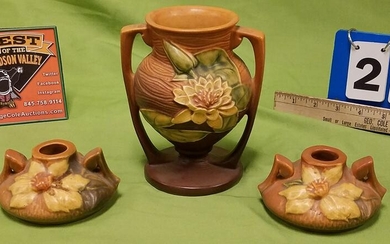 TRAY 3 PC ROSEVILLE WATER LILY VASE 174-6"