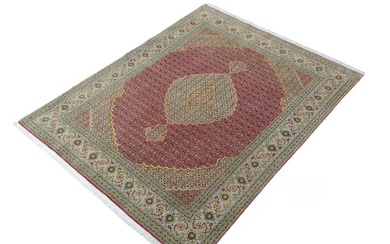 Tabriz 50 Raj - Very fine carpet with silk content - 195 cm - 150 cm
