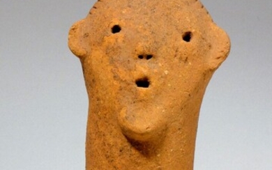 Tête Bura (Burkina faso) Belle tête en terre cuite, très expressive par sa bouche et...