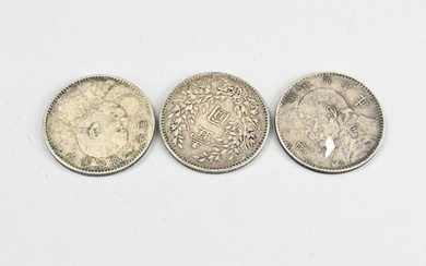Three Chinese coins Ø 3.8 cm.