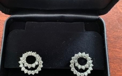 Tiffany - 950 Platinum - Earrings Diamond