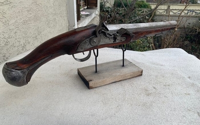 To identify - Pistolet d arçon grand model daté 1725 - Pistol
