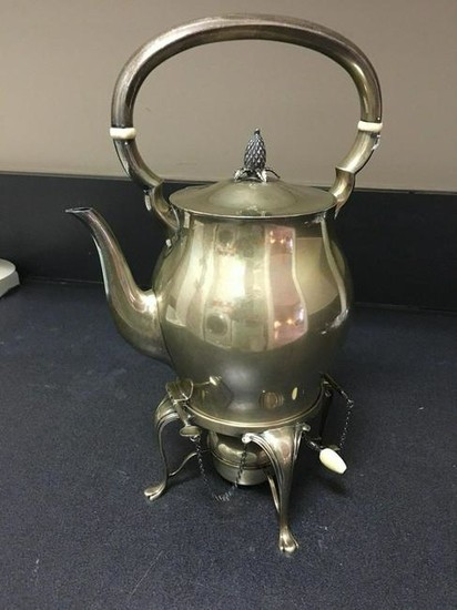 Tuttle Sterling Kettle On Stand Museum Condition