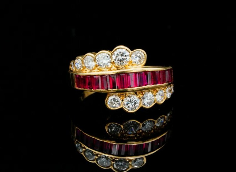 Van Cleef & Arpels 2ctw Ruby & Diamond 18K Ring