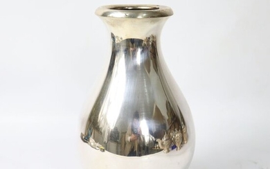 Vase, 18cm - .833 silver - Portugal - Mid 20th century
