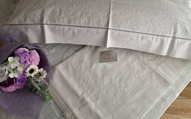 Very rich sheet in very pure percale cotton with full stitch embroidery by hand - Cotton - AFTER 2000