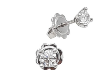orecchini punto luce con diamanti naturali 0,41 ct - 18 kt. White gold - Earrings - 0.41 ct Diamond