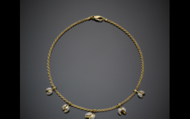 Yellow gold interwoven necklace with five bi-coloured gold diamond...