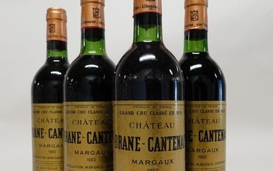 12 bouteilles CHÂTEAU BRANE CANTENAC 1982 2è GC Margaux (4 base goulot