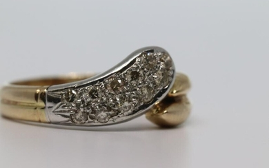 14kt Art Deco Diamond Ring