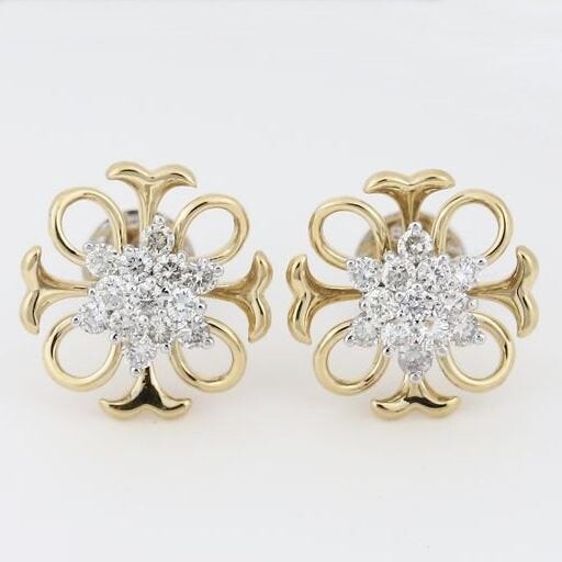 18 K / 750 Yellow Gold IGI Certified Diamond Earrings