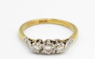 18ct gold vintage diamond three stone ring (3.3g) Size P