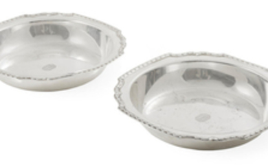 A pair of American sterling silver vegetable bowls