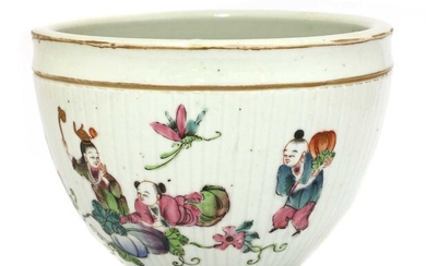 A Chinese famille rose pot