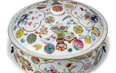 A Chinese porcelain famille rose circular box and cover, Republic period, decorated to the sides and cover with floral panels on a ground of auspicious objects and vases of flowers, 25cm diameter