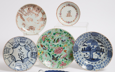 A Group of Six Chinese Export Porcelain Wares, 19th Century and Earlier