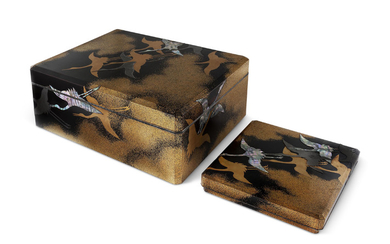 A SET OF A LACQUER DOCUMENT BOX (BUNKO) AND BOX FOR WRITING UTENSILS (SUZURIBAKO), TAISHO PERIOD (EARLY 20TH CENTURY)