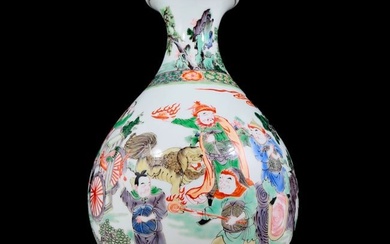A Superb Wucai 'Figure' Yuhuchun Vase