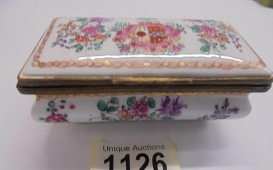 A late 18/ early 19th century hand painted pill box, 10 x 6 ...
