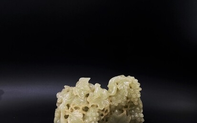 A old fine Chinese carved jade of grapes and...