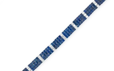 AN EXCEPTIONAL SAPPHIRE AND DIAMOND BRACELET in