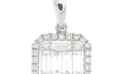 An 18ct gold vari-cut diamond pendant.Total diamond