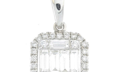 An 18ct gold vari-cut diamond pendant.