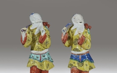 An associated pair of Chinese enameled porcelain
