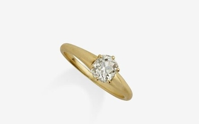 Antique old mine-cut diamond and gold ring